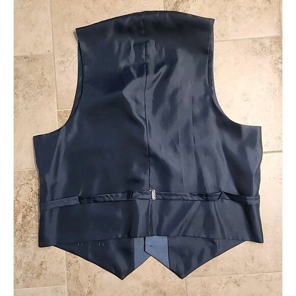 Kenneth Cole Reaction Suit Vest - Picture 2 of 9